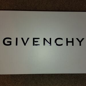 Givenchy White Box